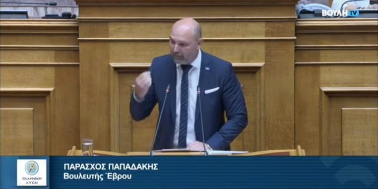 Π.Παπαδάκης: Ζητάει αναστολή αδειοδότησης νέων ανεμογεννητριών σε Έβρο και Ροδόπη