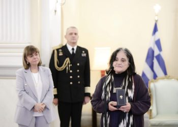 Παράσημα σε τρεις εβρίτες απένειμε η Πρόεδρος της Δημοκρατίας