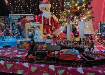 Αλεξανδρούπολη: Techno ξωτικά στο εργαστήρι του Άη Βασίλη