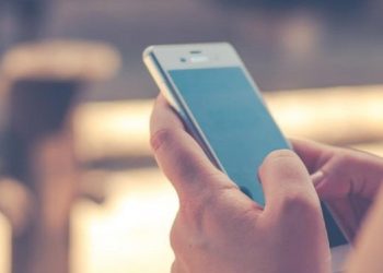 Ένας φορτιστής για όλες τις συσκευές με νέα νομοθεσία της ΕΕ