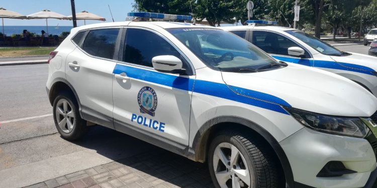 Αστυνομικοί έλεγχοι και συλλήψεις σε Έβρο, Καβάλα και Δράμα για παραβάσεις περί βεγγαλικών, αρχαιοτήτων και εκκρεμών αποφάσεων