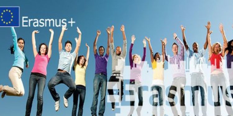 Δήμος Αλεξανδρούπολης - Συμμετοχή στο έργο Erasmus+ για τη στήριξη των νέων.