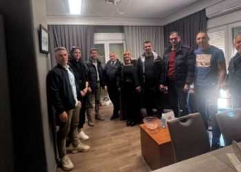 Συνάντηση της Ένωσης Αστυνομικών Αλεξανδρούπολης με τη Διοικήτρια Τροχαίας για την έλλειψη προσωπικού και την ενίσχυση της αστυνόμευσης.