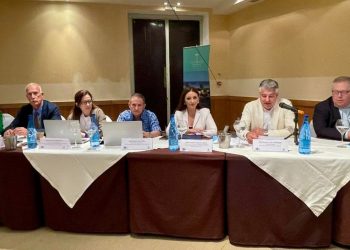 Ο Περιφερειάρχης Χριστόδουλος Τοψίδης στη συνάντηση για τα Περιφερειακά Προγράμματα Ανάπτυξης στη Θάσο