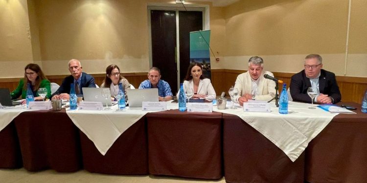 Ο Περιφερειάρχης Χριστόδουλος Τοψίδης στη συνάντηση για τα Περιφερειακά Προγράμματα Ανάπτυξης στη Θάσο