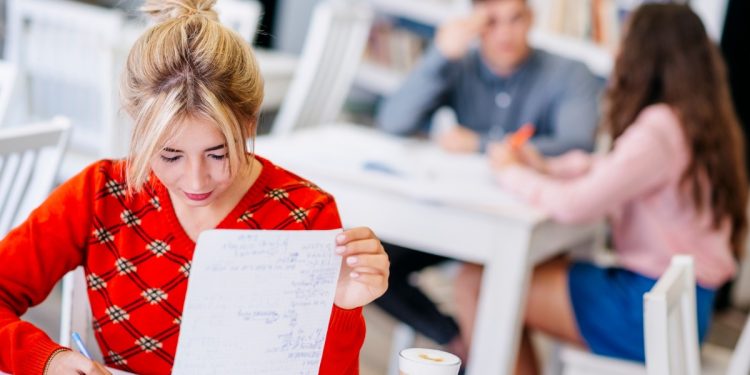 Λύσεις Θεμάτων Ιστορία Σύγχρονης Τέχνης ΕΠΑ.Λ