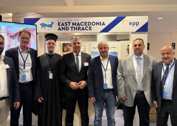 Δυναμική παρουσία του Περιφερειάρχη Χρ. Τοψίδη στις Βρυξέλλες με θεσμικές επαφές, ευρωπαϊκές συνεργασίες και στρατηγικές παρεμβάσεις υπέρ της Ανατολικής Μακεδονίας και Θράκης.