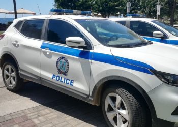 Σύλληψη διακινητή με 8 παράτυπους μετανάστες στην Εγνατία Οδό