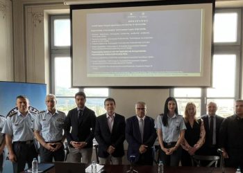 Αστυνομικοί της ΟΠΚΕ στην Ξάνθη σε περιπολία στο Δροσερό