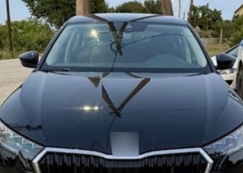 Συνελήφθησαν τρεις διακινητές σε Ροδόπη και Έβρο που μετέφεραν παράνομα μετανάστες, στο πλαίσιο στοχευμένων αστυνομικών επιχειρήσεων.