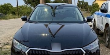 Συνελήφθησαν τρεις διακινητές σε Ροδόπη και Έβρο που μετέφεραν παράνομα μετανάστες, στο πλαίσιο στοχευμένων αστυνομικών επιχειρήσεων.