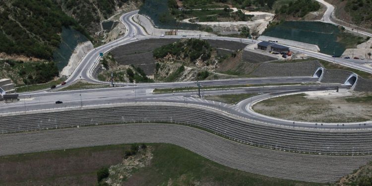 Άρση διακοπής κυκλοφορίας στον Δυτικό Κόμβο Κομοτηνής