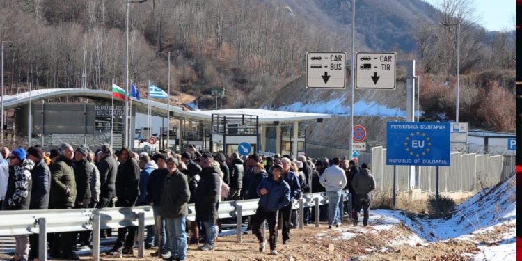 Δημάριο – Σύνορα: Από τα εγκαίνια στην αποτυχία
