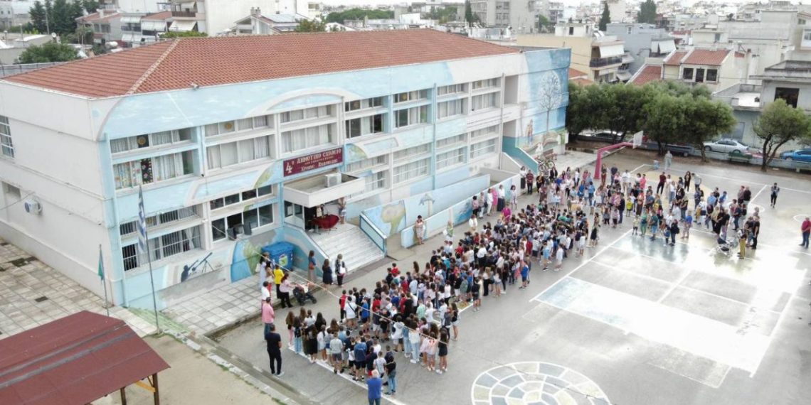 Μαθητικό Φεστιβάλ Παράδοσης στο υπαίθριο θέατρο Αλεξανδρούπολης