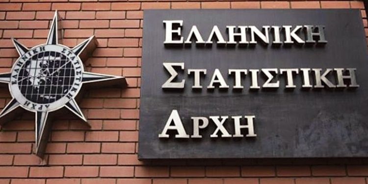 Μείωση γεννήσεων 4,2% στην Ελλάδα το 2025