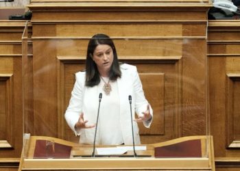 Καταργούνται οι μειώσεις στις συντάξεις χηρείας