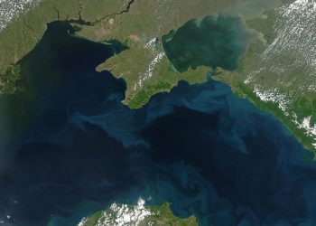 Μαύρη Θάλασσα: Κλιμακώνεται ο κίνδυνος για τη ναυτιλία