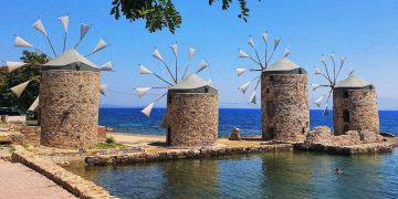 Χίος: Στήριξη των επιχειρήσεων που επλήγησαν από τις πυρκαγιές