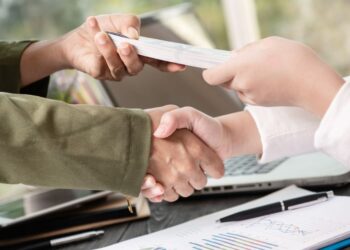 ΤτΕ: Στα 79,6 δισ. ευρώ τα κόκκινα δάνεια των Servicers
