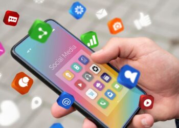 Social media και έφηβοι: Αυξάνεται η προβληματική χρήση στην Ελλάδα