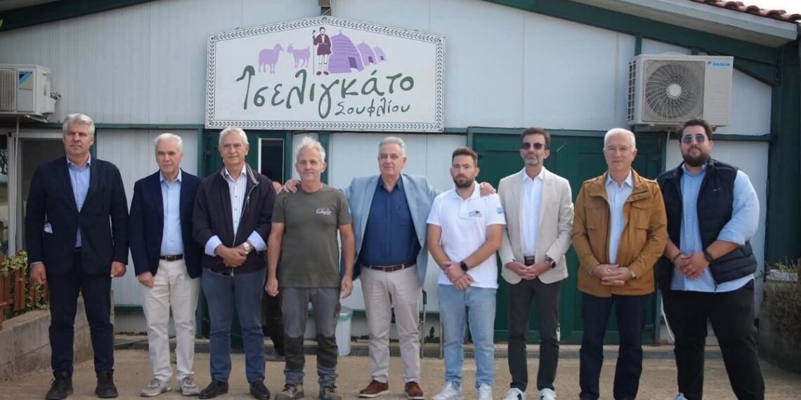 Ο Αθανάσιος Καββαδάς σε παραγωγικές μονάδες του Έβρου