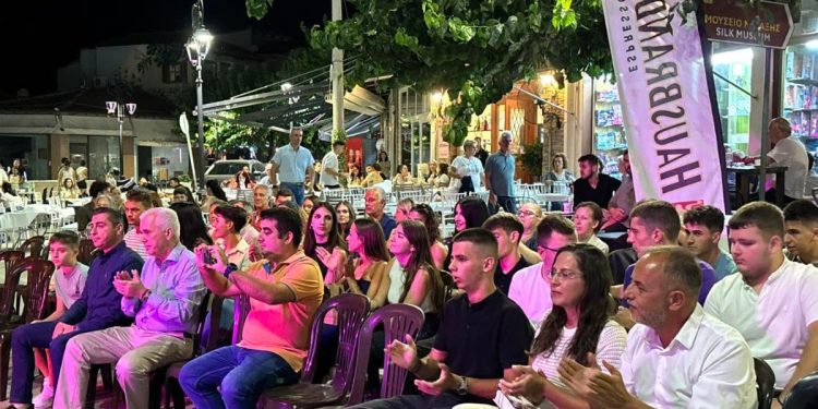 Έμπρακτη επιβράβευση της προσπάθειας και των επιτυχιών των μαθητών
