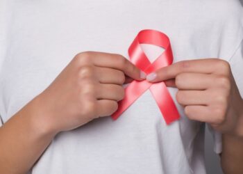 8.700 νέες διαγνώσεις και 2.400 θάνατοι ετησίως στην Ελλάδα