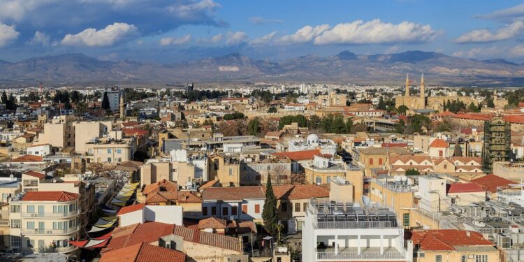 Λευκωσία: Άνοιγμα στην ελληνική τουριστική αγορά