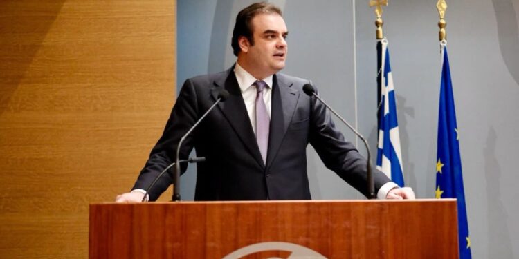Τον Οκτώβριο το νομοσχέδιο για servicers και 120 δόσεις